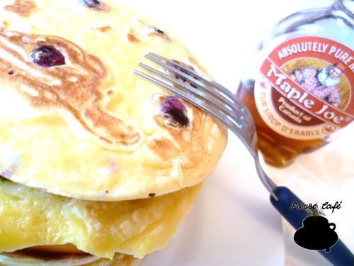 Pancakes-myrtilles-3.JPG
