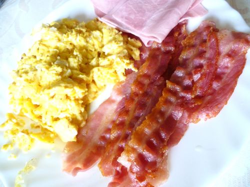 Brunch-bacon.JPG