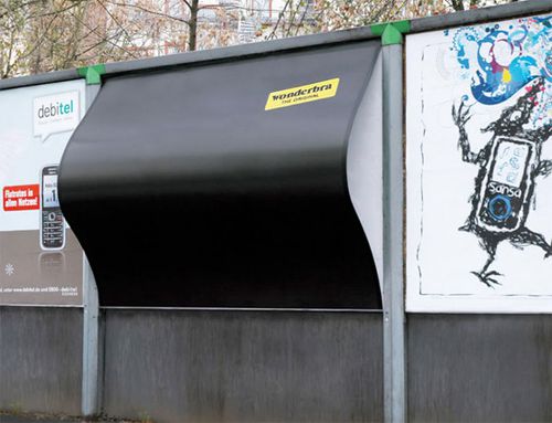 wonderbra-affiche-volume-3D-laisse-moi-te-dire.jpg