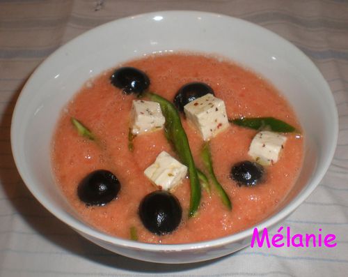 gaspacho_tomate_poivron_feta_olive.jpg