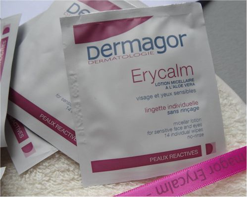 lingette-demaquillante-erycalm-dermagor.jpg