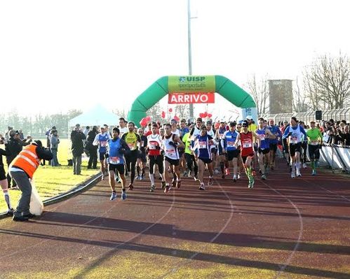 Maratona di Crevalcore 2015 (4^ ed.). Tutti a Crevalcore per Maratona e Mezza nel giorno della Befana