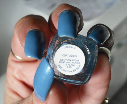 essie-bleu-1.jpg