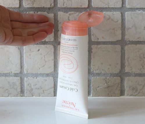 Avenecoldcreamgel2.JPG