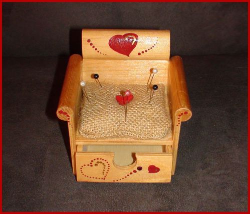 fauteuil pique aiguille coeur marmotte (4)