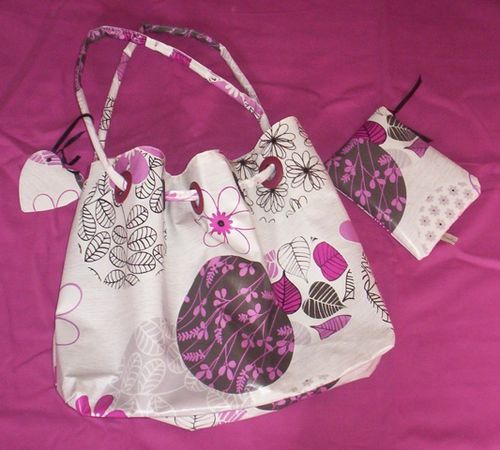 sac-et-trousse-rose.jpg