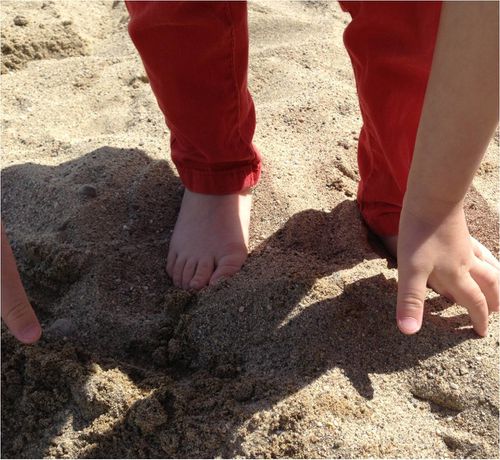 pieds-dans-le-sable-lyon.jpg