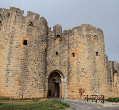 AIGUES MORTES