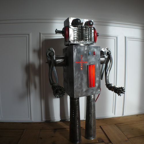 recycled robot assemblage-copie-1
