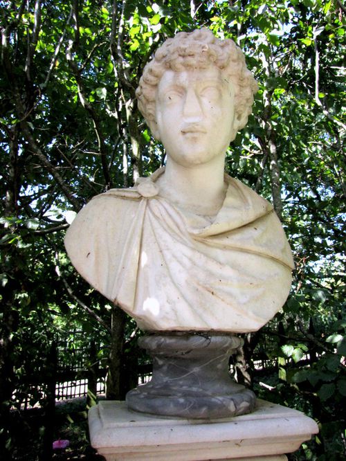 Trianon-2-8773.JPG