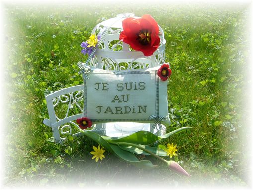 je suis au .....