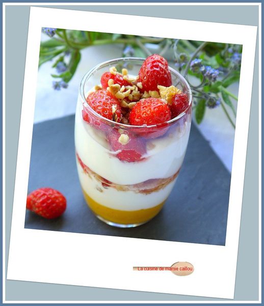 trifle-mangue--fraise-et-nougatine.jpg