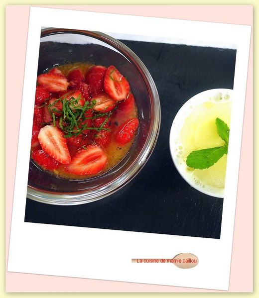 soupe-de-fraises-avec-un--sorbet-au-citron.jpg