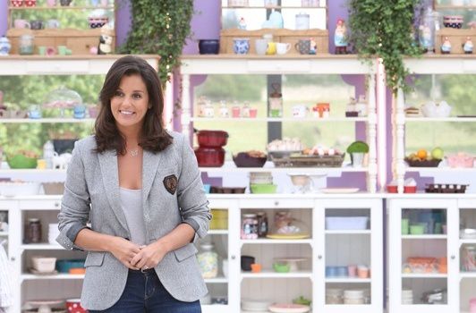 Le-Meilleur-patissier-Faustine-Bollaert.jpg