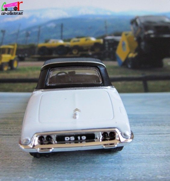 citroen-ds-19-cabriolet-welly-vintage-collection-france