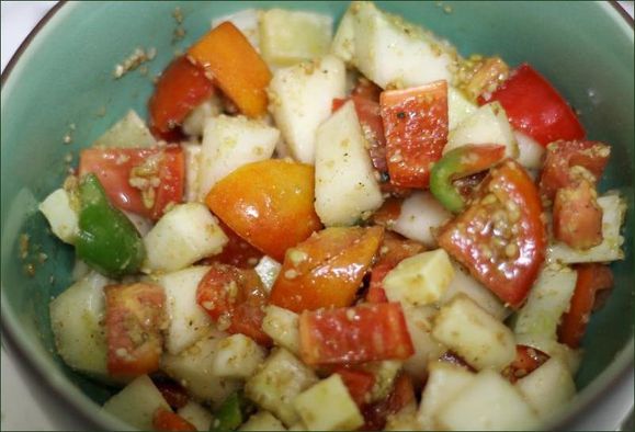  Tomate, concombre, comté, gomasio, poivron, vinaigrette vegecarib1112