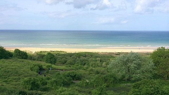 plage_omaha_beach-debarquement-Normandie-BlogOuvert.jpg
