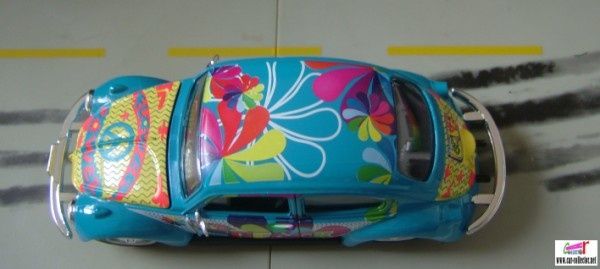 vw cox hippies love and peace maisto babacool (2)