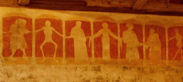 Kermaria_detail_danse_macabre_nord.jpg