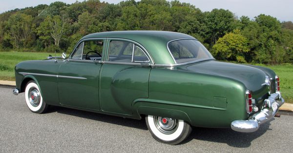 packard_model_200_4-door_sedan_1951_111.jpg