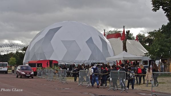 pelouse de Reuilly, les cirques montent leurs chapiteaux (8) - Le blog ...