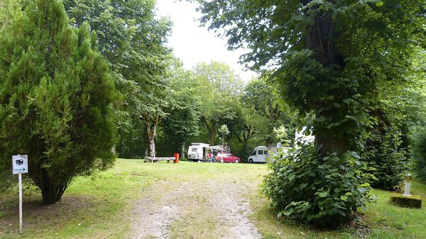 CAMPING MUNICIPAL NOYERS SUR SEREIN 89 YONNE 0005