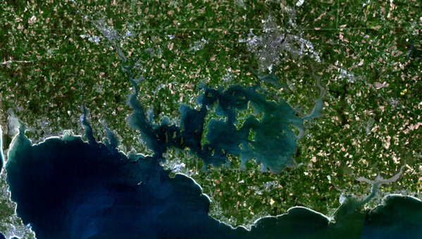 800px-Golfe_du_Morbihan.png