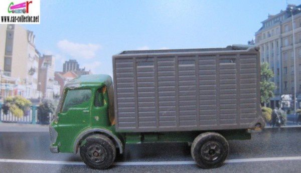 dodge cattle truck matchbox series lesney (1)