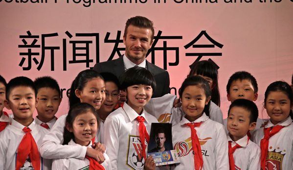 sem13marf-Z7-David-Beckham-en-Chine.jpg