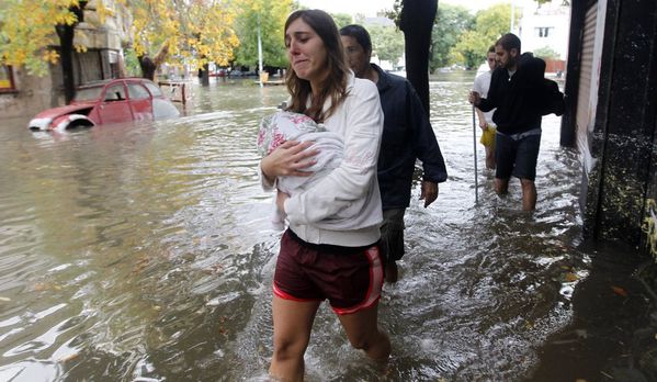sem13avra-Z9-Inondations-a-Buenos-Aires-Argentine.jpg