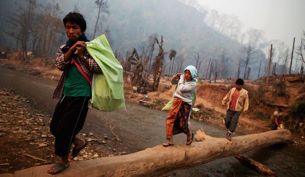 sem13marg-Z21-incendie-birmanie.jpg