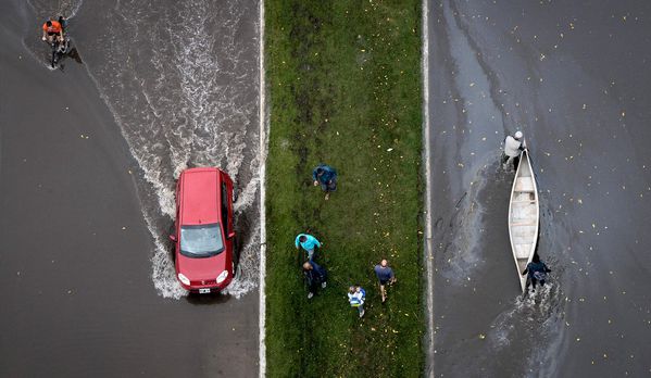 sem13avra-Z19-innondation-La-Plata-Argentine.jpg
