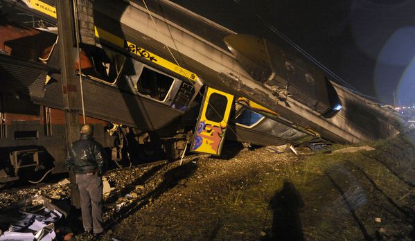 sem13janf-Z28-accident-de-train-au-portugal.jpg