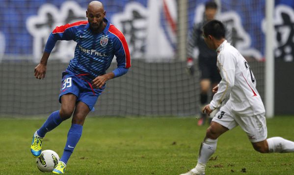 sem12mara-Z7-Nicolas-Anelka-Chine.jpg