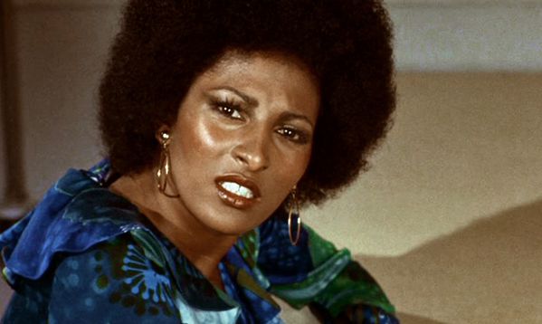 PAM GRIER : Happy birthday - Le blog du West (l'Ouest, le vrai !)