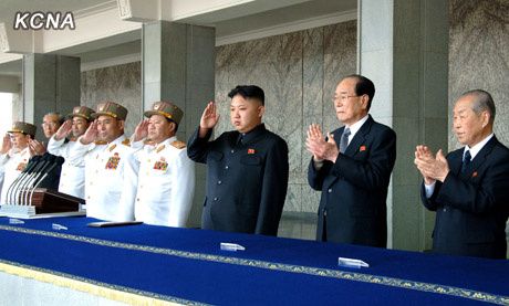 parade_militaire_15_avril_2012_pyongyang_3.jpg