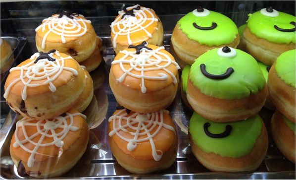 donuts-halloween.jpg