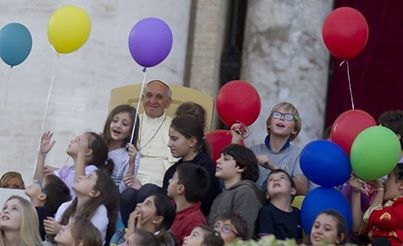 Pape-et-enfants.jpg
