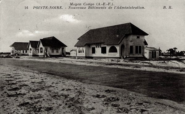 point-noire-batiments-admin-plateau