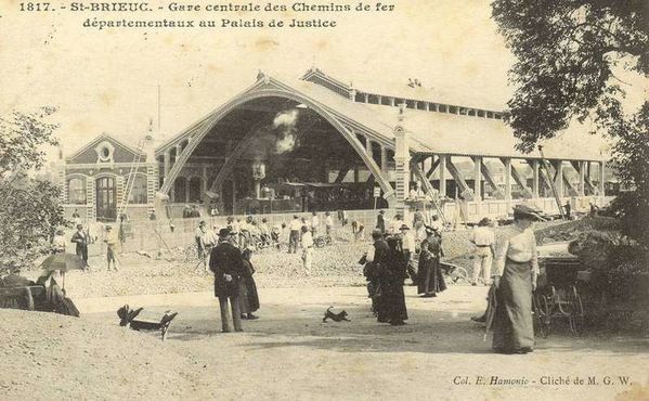 CdN_construction_gare_centrale.jpg