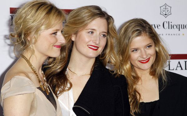 sem11decd-Z1-Mamie-Grace-et-Louisa-Gummer-filles-d-copie-1.jpg