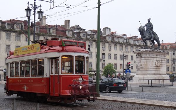 tram12