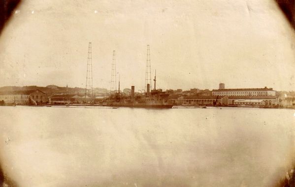 Toulon 4
