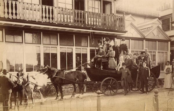 voiture-bateau-angleterre-1880.jpg