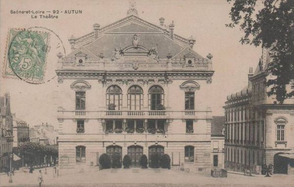 AUTUN 20n - Le Théâtre