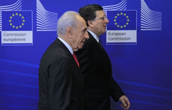 sem13marb-Z21-Shimon-Peres-Jose-Manuel-Barroso-Bruxelles.jpg