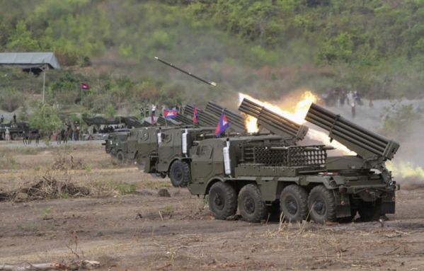 sem13mari-Z37-essais-militaires-Cambodge.jpg