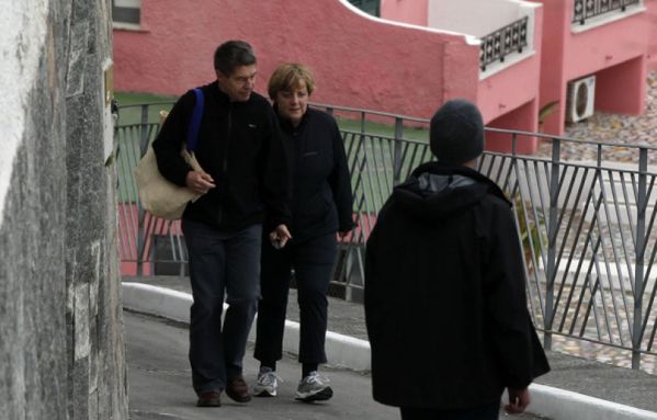 sem13mari-Z6-Angela-Merkel-vacances-Italie.jpg