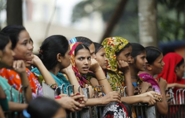 sem13juie-Z9-Bangladesh-femmes-industrie-textile-en-greve.jpg