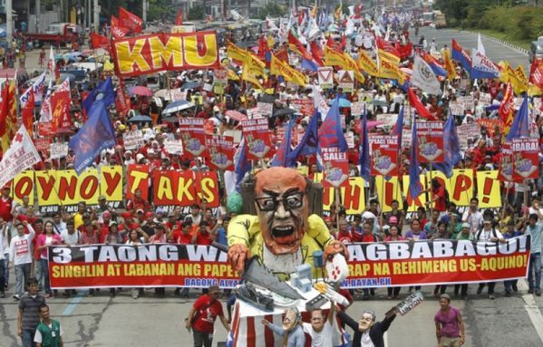 sem13julj-Z10-Manifestation-aux-Philippines-contre-presiden.jpg